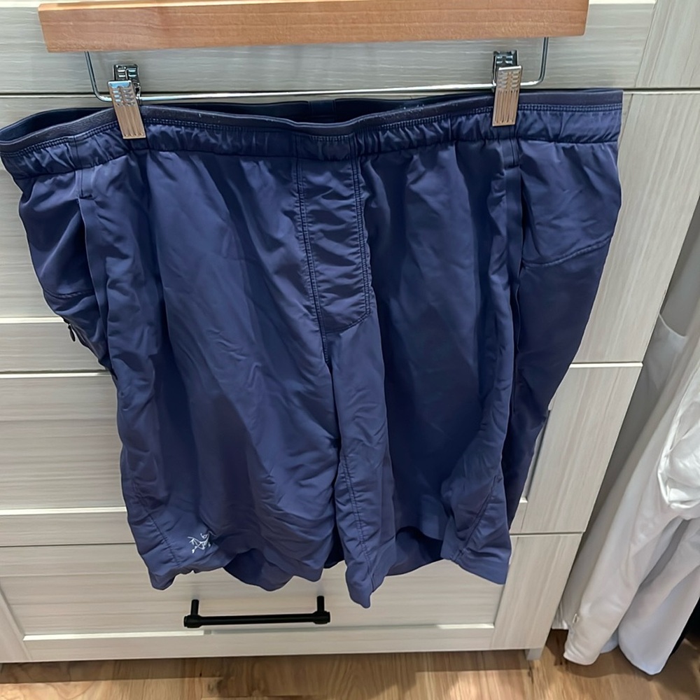 Arc'teryx Men's Navy Athletic Shorts